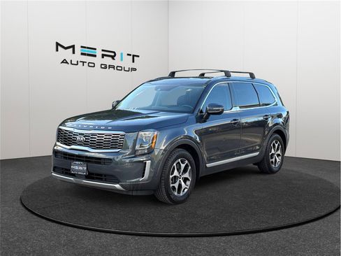 Used 2021 Kia Telluride EX w/ Towing Package image 3