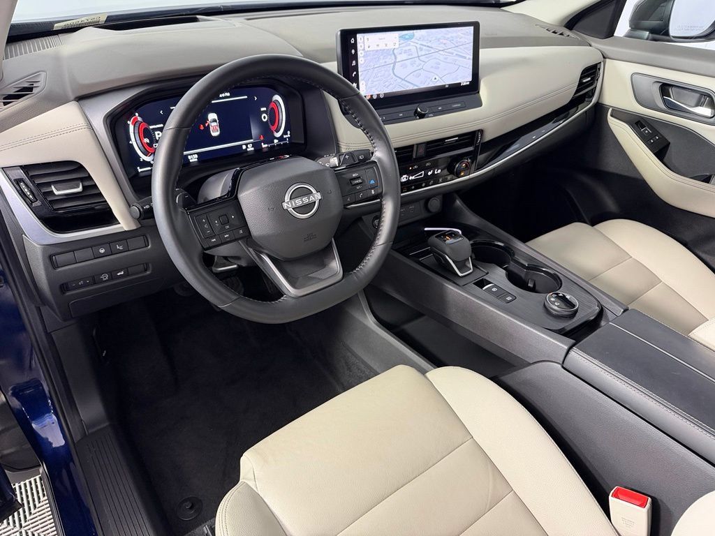 Used 2025 Nissan Rogue SL w/ SL Premium Package AWD/4WD image 11