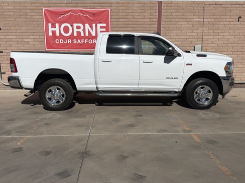 Used 2021 RAM 2500 Big Horn AWD/4WD image 4