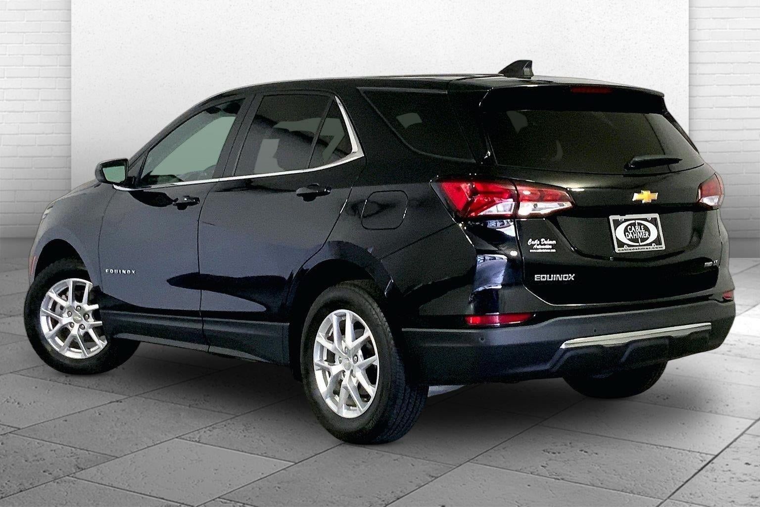 Used 2024 Chevrolet Equinox LT AWD/4WD image 11