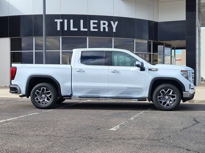 New 2026 GMC Sierra 1500 SLT w/ SLT Premium Package