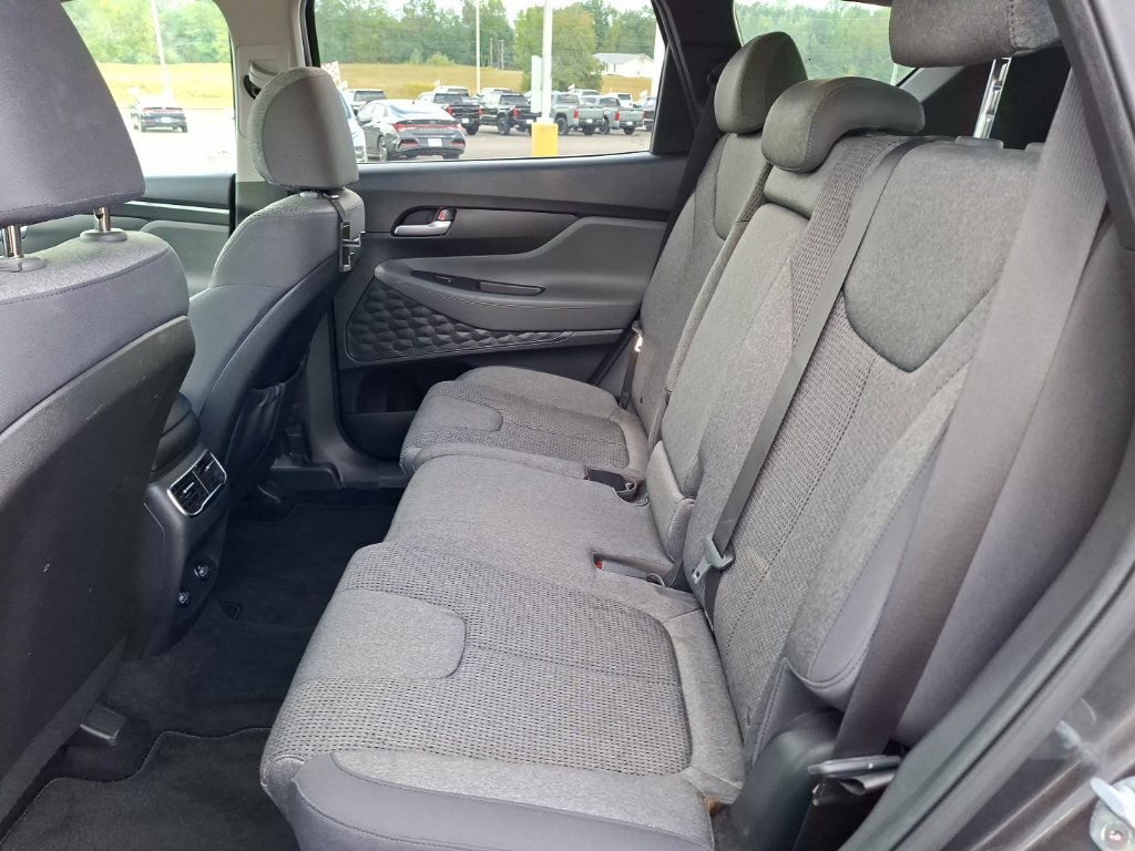 Used 2022 Hyundai Santa Fe SEL FWD image 27