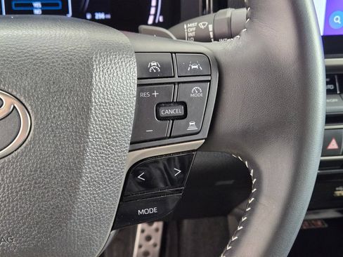 Used 2025 Toyota Camry SE w/ Multimedia Upgrade Package FWD image 29