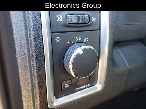 Used 2021 RAM 1500 Classic Warlock image 8