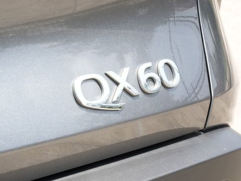 Certified 2025 INFINITI QX60 Luxe w/ Vision Package FWD image 20