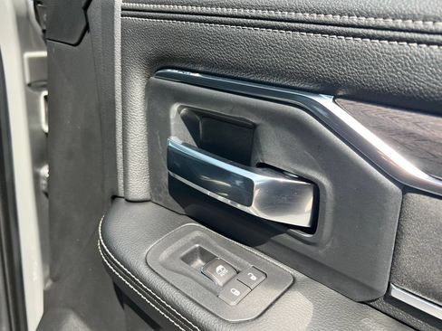 New 2026 RAM 3500 Laramie AWD/4WD image 16