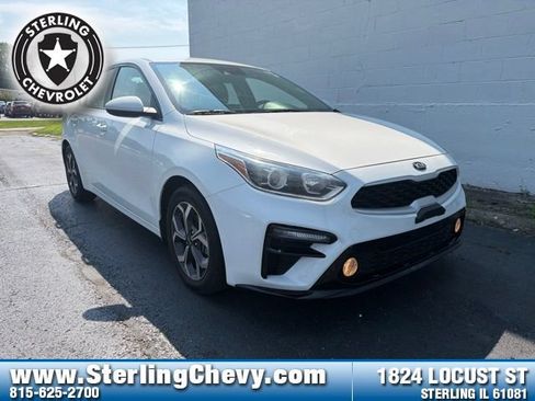 Used 2020 Kia Forte LXS FWD image 1
