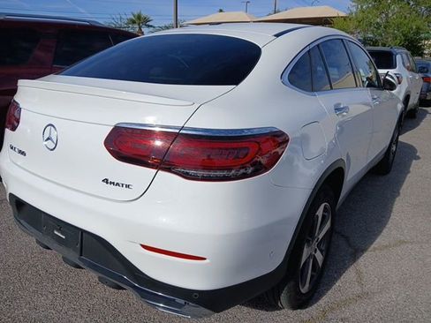 Used 2023 Mercedes-Benz GLC 300 4MATIC Coupe image 4