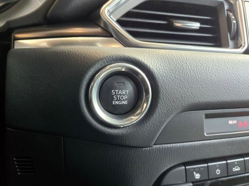 New 2025 MAZDA CX-5 Carbon Edition image 23