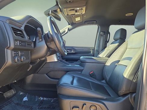 Used 2024 Chevrolet Tahoe LT image 23