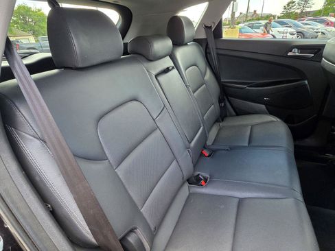 Used 2017 Hyundai Tucson Limited w/ Cargo Package AWD/4WD image 33