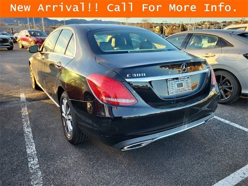 Used 2015 Mercedes-Benz C 300 4MATIC Sedan image 2
