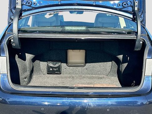 Used 2016 Lexus ES 350 w/ Premium Package w/Wood Trim image 25