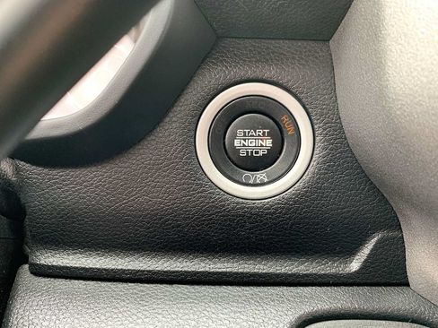 Used 2019 RAM 3500 Tradesman AWD/4WD image 16
