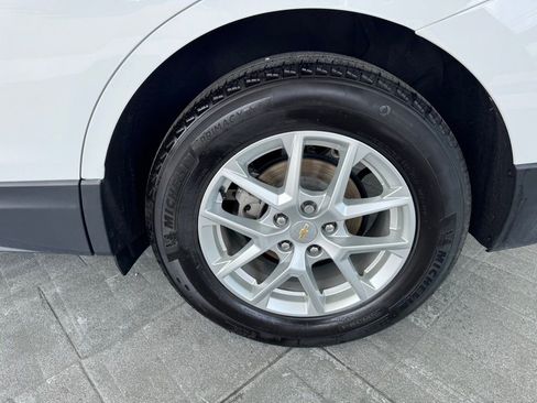 Used 2024 Chevrolet Equinox LT image 4