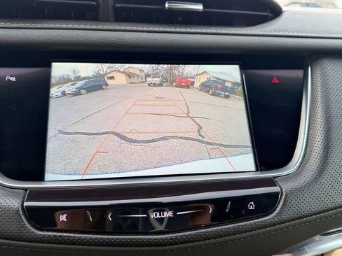 Used 2019 Cadillac XT5 Luxury image 11