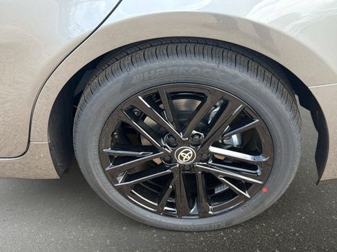 New 2026 Toyota Camry SE FWD image 10