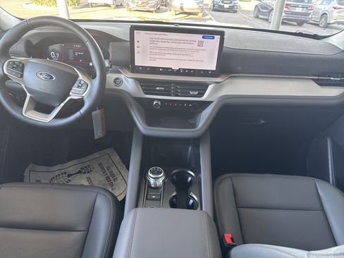 New 2026 Ford Explorer Active w/ Active Comfort Package image 16