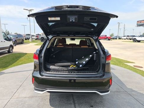 Used 2022 Lexus RX 350L Luxury w/ Accessory Package (Z1) AWD/4WD image 7