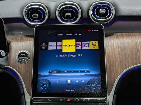 Certified 2025 Mercedes-Benz GLC 300 4MATIC image 18