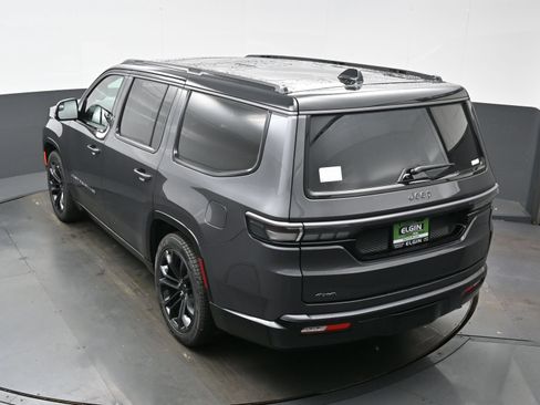 New 2026 Jeep Grand Wagoneer Summit AWD/4WD image 24