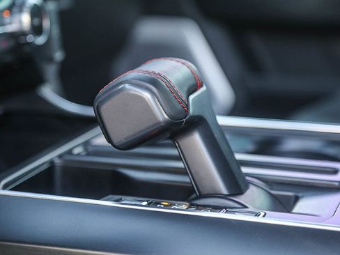 Used 2025 Ford F150 Raptor image 21