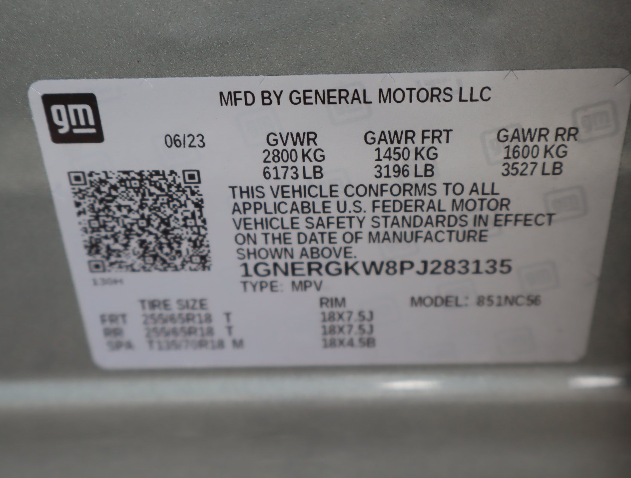 Used 2023 Chevrolet Traverse LT FWD image 39