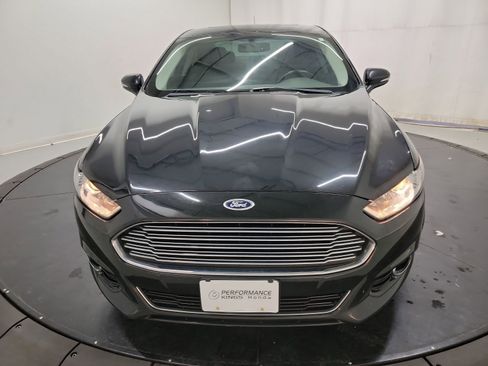 Used 2015 Ford Fusion Energi Titanium image 2