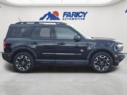 Certified 2023 Ford Bronco Sport Outer Banks w/ Tech Package AWD/4WD image 4