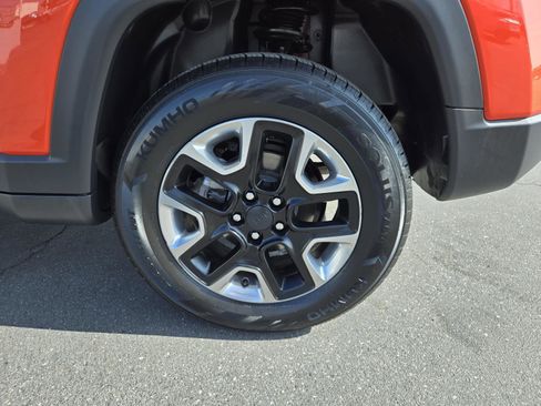 Certified 2018 Jeep Compass Trailhawk w/ Navigation Group image 37