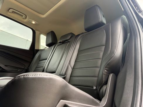 Used 2017 Ford Escape Titanium w/ Equipment Group 301A image 9