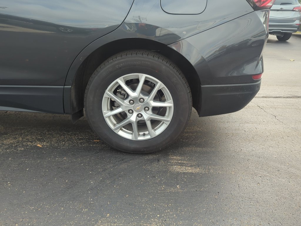Certified 2023 Chevrolet Equinox LT AWD/4WD image 12