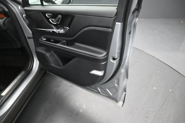 Certified 2022 Lincoln Corsair Reserve w/ Elements Package FWD image 34