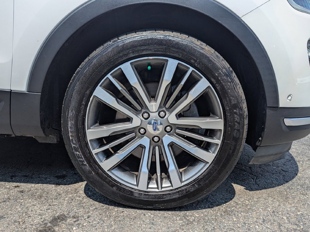 Used 2018 Ford Explorer Platinum AWD/4WD image 57