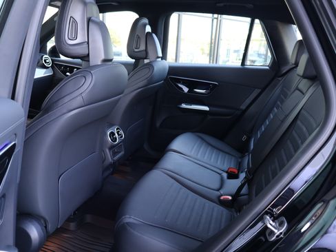 Used 2026 Mercedes-Benz GLC 43 AMG 4MATIC image 17