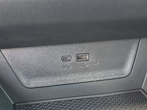 New 2027 Chevrolet Equinox LT w/ Convenience Package II FWD image 28