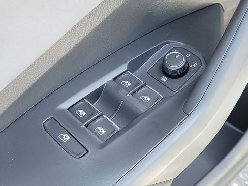 New 2026 Volkswagen Jetta SE image 14