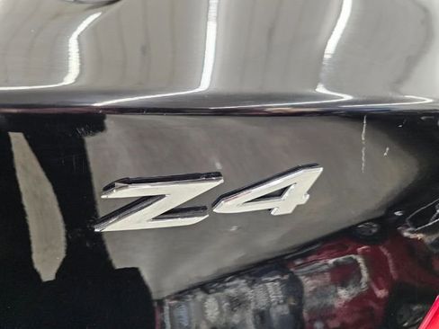 Used 2011 BMW Z4 sDrive30i w/ Premium Pkg image 33