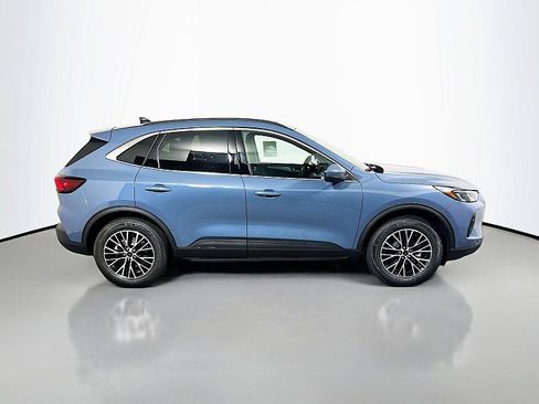 New 2025 Ford Escape PHEV FWD w/ PHEV Premium Package image 8
