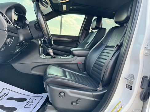 Used 2021 Jeep Grand Cherokee Limited X image 19