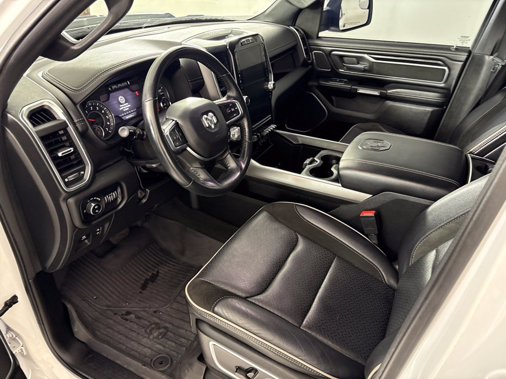 Used 2023 RAM 1500 Laramie AWD/4WD image 31