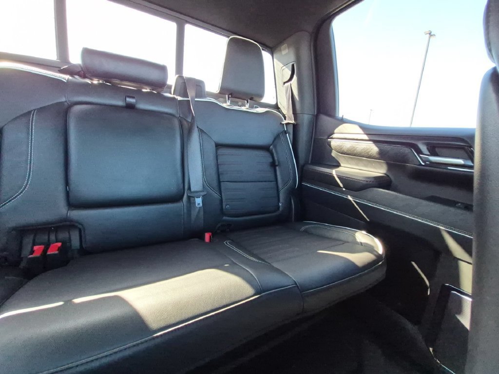 Used 2023 GMC Sierra 1500 AT4X AWD/4WD image 7