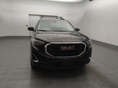Used 2018 GMC Terrain SLE w/ Driver Convenience Package FWD image 14