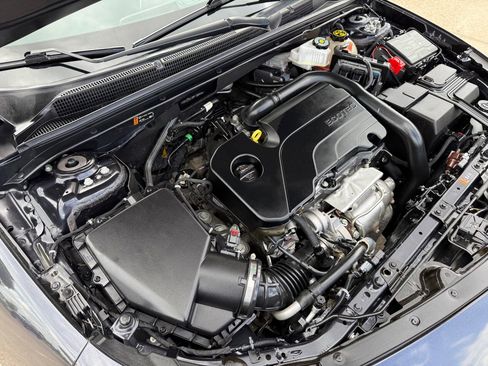 Used 2023 Chevrolet Malibu LT w/ Driver Confidence Package image 34