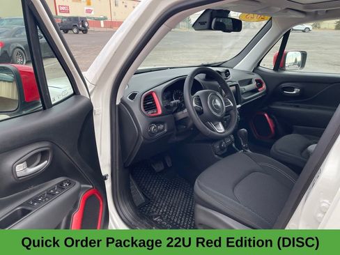 Used 2023 Jeep Renegade Latitude w/ Sun/Sound Group image 3