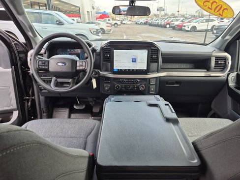 Used 2025 Ford F150 XL w/ Equipment Group 103A High image 17