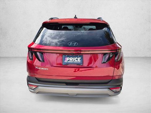 Used 2025 Hyundai Tucson Limited FWD image 7