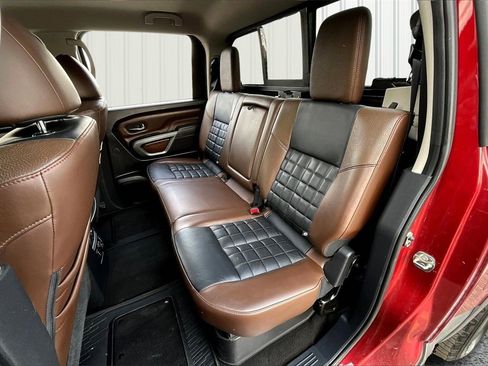 Used 2018 Nissan Titan Platinum Reserve image 23
