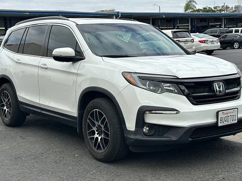 Used 2021 Honda Pilot Special Edition image 2