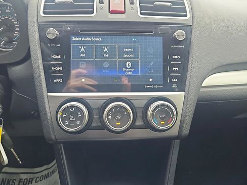 Used 2016 Subaru Crosstrek 2.0i Premium image 26